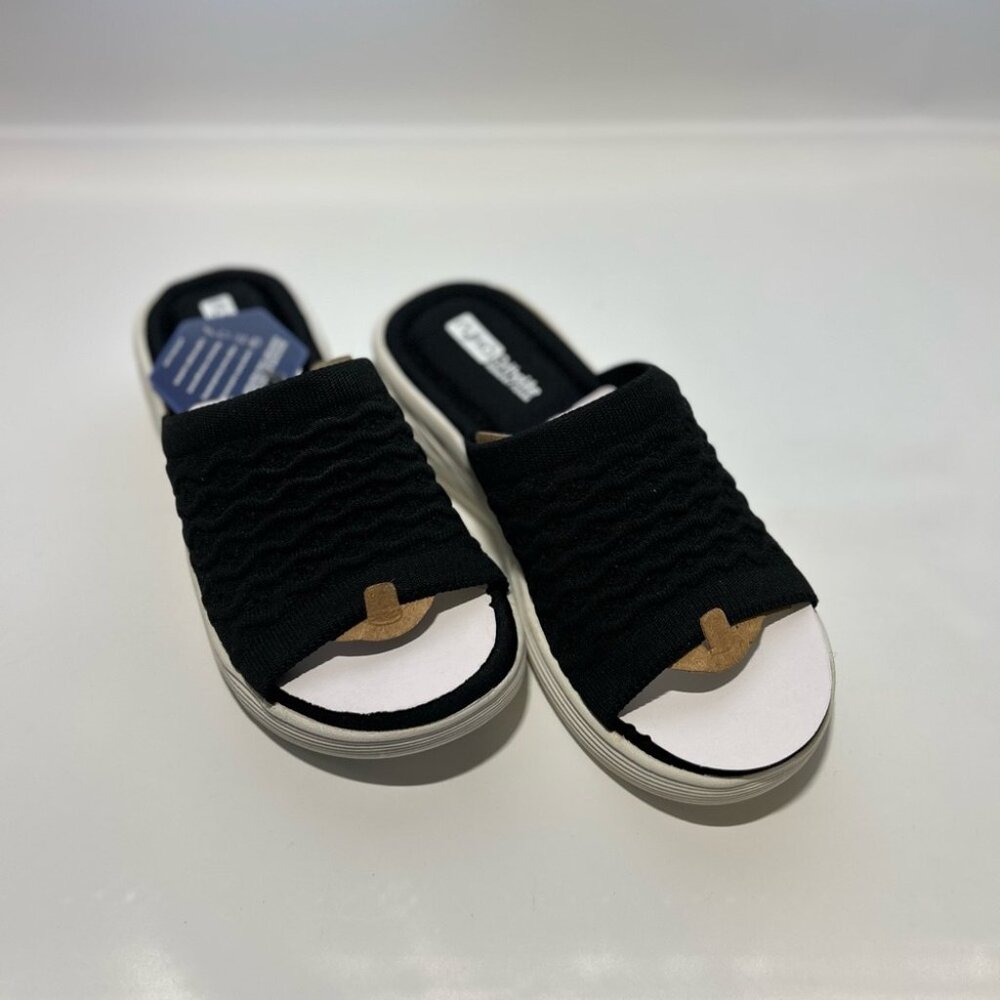 Ryka Black Sandals with Textured Upper and Platform Sole Nanette 6.5 Wide